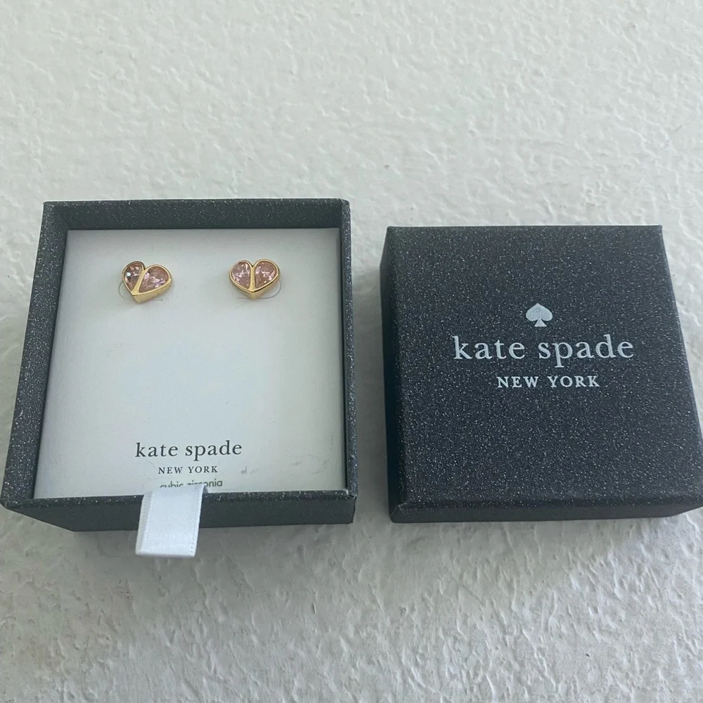 ♠️ kate spade ♠️ Rock Solid Crystal Heart Stud Earrings